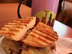 -Catch Bagel(芳草地店)