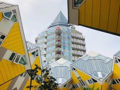 -立体方块屋