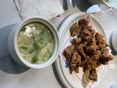 -乔家小院•非遗驴肉•本地小海鲜(滨河路店)