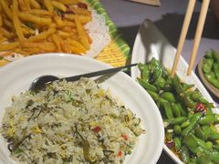 -肥肥虾庄·金牌油焖大虾(汉口城市广场店)