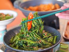 -马来西亚肉骨茶汤·招牌螃蟹·烧鸡·呷喱吧吧(海上世界店)