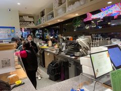 -Dough&Joe团憩(瑞虹天地月亮湾店)