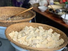 -仓桥直街臭豆腐