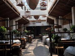 大堂-挂旗柴锅鸡(蚌山区嘉年华店)