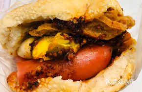 Beef Thread and Egg Sausage in Burned Pancake