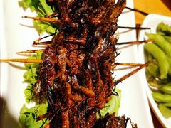 烤蚂蚱-老万烧烤(典逸心洲店)