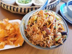 -包整·丝娃娃(一览甲秀楼风景店)