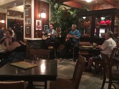 -Hula Grill Waikiki