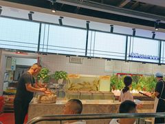 -金滏山烤肉·海鲜·火锅自助餐厅(襄阳万达店)