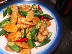 -靠山屯东北农家菜(八龙桥雅苑店)
