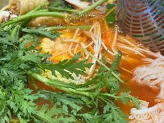 -王奋斗贵州酸汤牛肉火锅