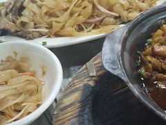 -洞密园美食城(富华路店)