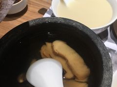 山泉水松茸汤-小大董·烤鸭(凤凰汇店)