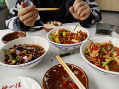 -独一佳老胡湘菜馆(矿山路店)