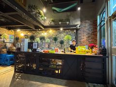 -云晓光头烧烤吧(川沙绿地店)