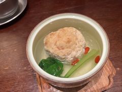 淮扬狮子头-古都历食南京菜·烤鸭·鸭血粉丝·汤包(南京博物院店)