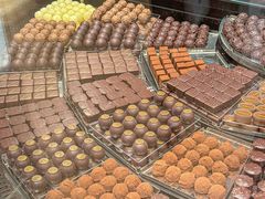 -Laderach 莱德拉(上海环贸iapm店)