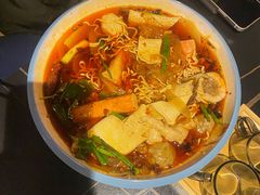 -冒个泡儿冒菜(成都SKP店)