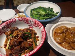 -二厨·吊桥小院·脆皮烧鸡公·本地农家菜(沿江西路店)