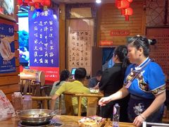 -亮欢寨酸汤鱼(沙冲路店)