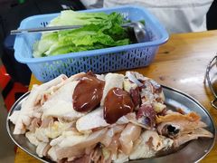 连州果园鸡-威邵鸡煲(西华路总店)