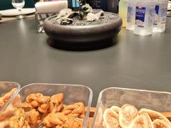 -忆江南·临江鱼馆