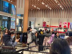 -lululemon(比斯特购物村店)