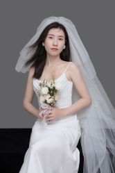 -雨墨婚纱摄影工作室