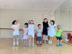 -飞童凡响艺术学校(松江区九里亭校区)