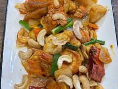 -Dang restaurant (patong phuket)