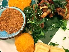 炸物拼盘-浩海火烧云傣家菜(京广店)