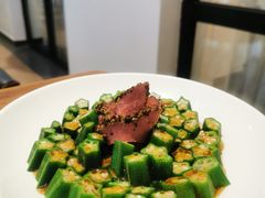 黑椒牛肉拼秋葵-将相和·海鲜蒸饺大连菜