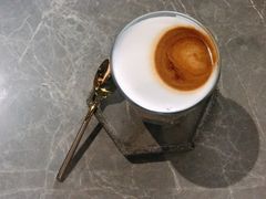 -UNI UNI(环亚凯瑟琳店)