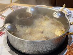 -朴小妹人参鸡汤火锅(长白山万达店)