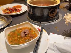 -钱小奴海鲜自助黑金店(杭州滨江龙湖店)