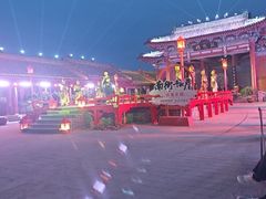 -开封府