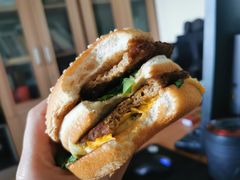 -麦当劳(军博店)