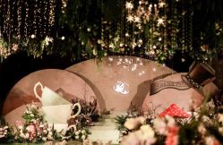 -艾米婚纱&婚礼策划