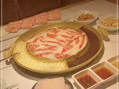 -猪啊牛呀羊啊铜盘烤肉(正大广场店)