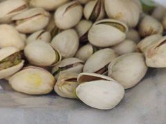开心果-良品铺子(五角场万达店)