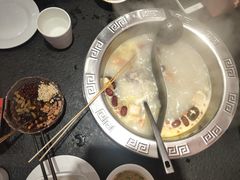 -热辣宗师·串串火锅(万达金街店)