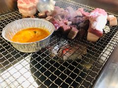 -肉甲韩国木炭烤肉(新壹街1店)