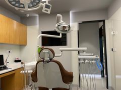 -齐玉齿科JADENTAL