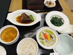 -金鹰国际月子中心(新街口店)