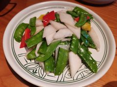 -云海肴·汽锅鸡·云南菜(天山百盛优客店)