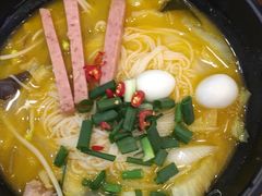 -渝和喵叔米线(南坪万达店)