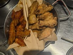 炸鸡翅一半一半-富乐满韩国正宗炸鸡韩国料理(虹泉路店)