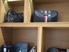 -沐渔二手奢侈品黄金手表包包回收·中古店(广州塔店)