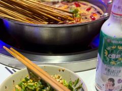 -钢管厂五区小郡肝串串香(奥克斯广场锦城万达店)