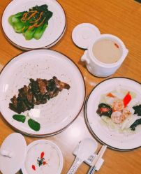 -爱陪伴尊享月子中心(国际店)